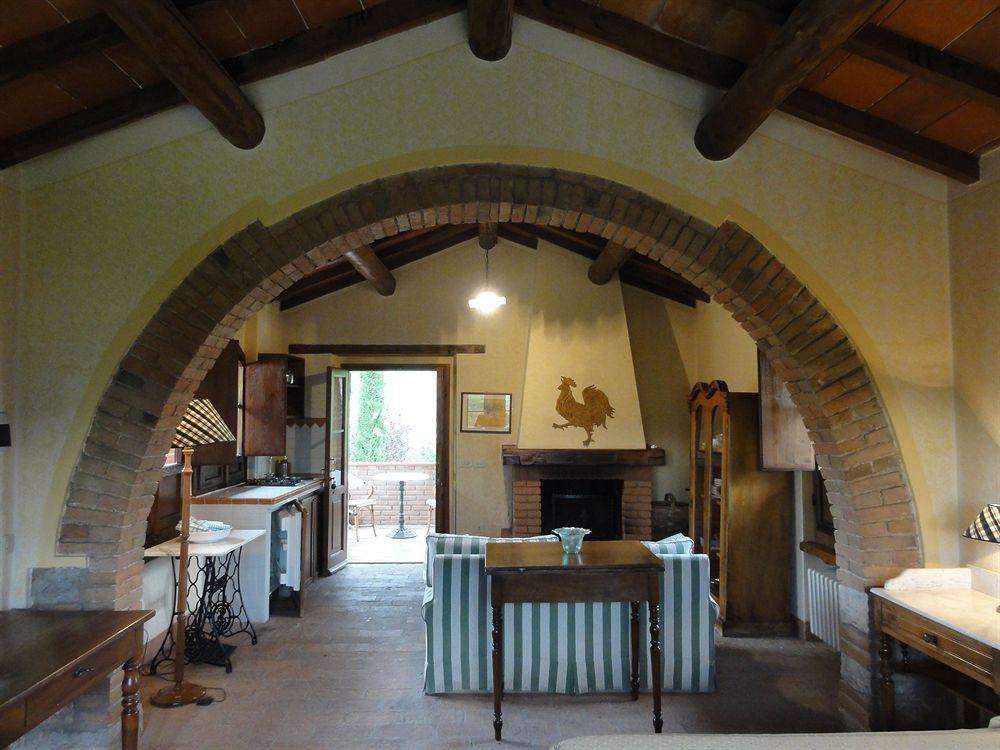 Borgo Corsignano Guest House Poppi Eksteriør bilde