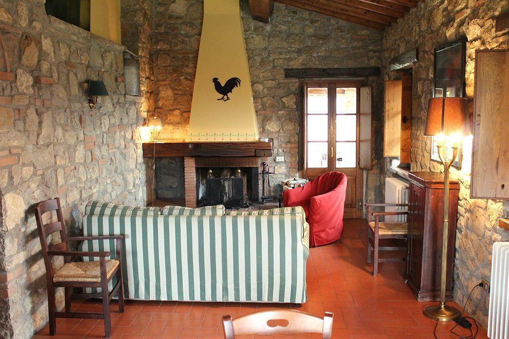 Borgo Corsignano Guest House Poppi Eksteriør bilde