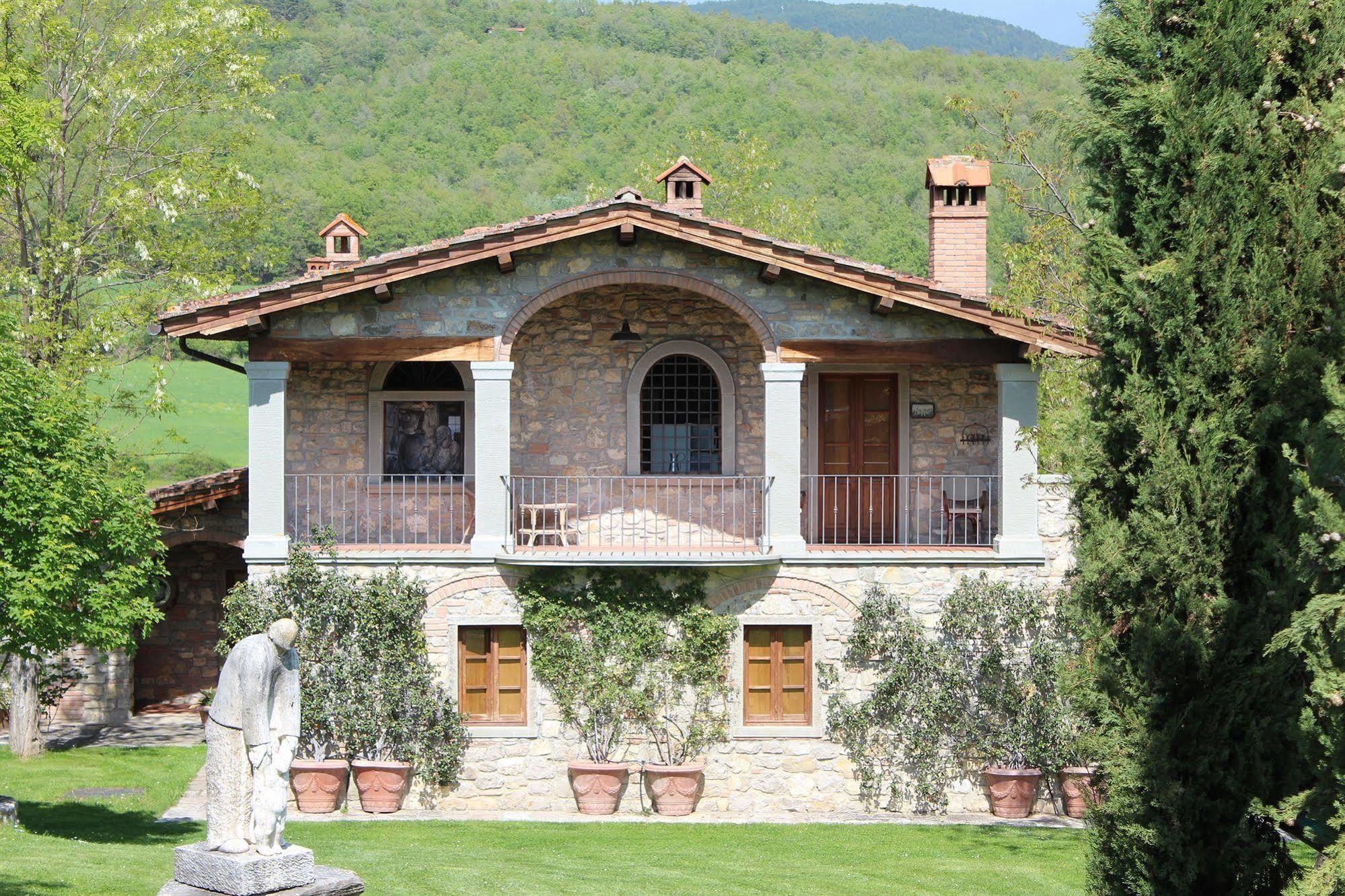 Borgo Corsignano Guest House Poppi Eksteriør bilde