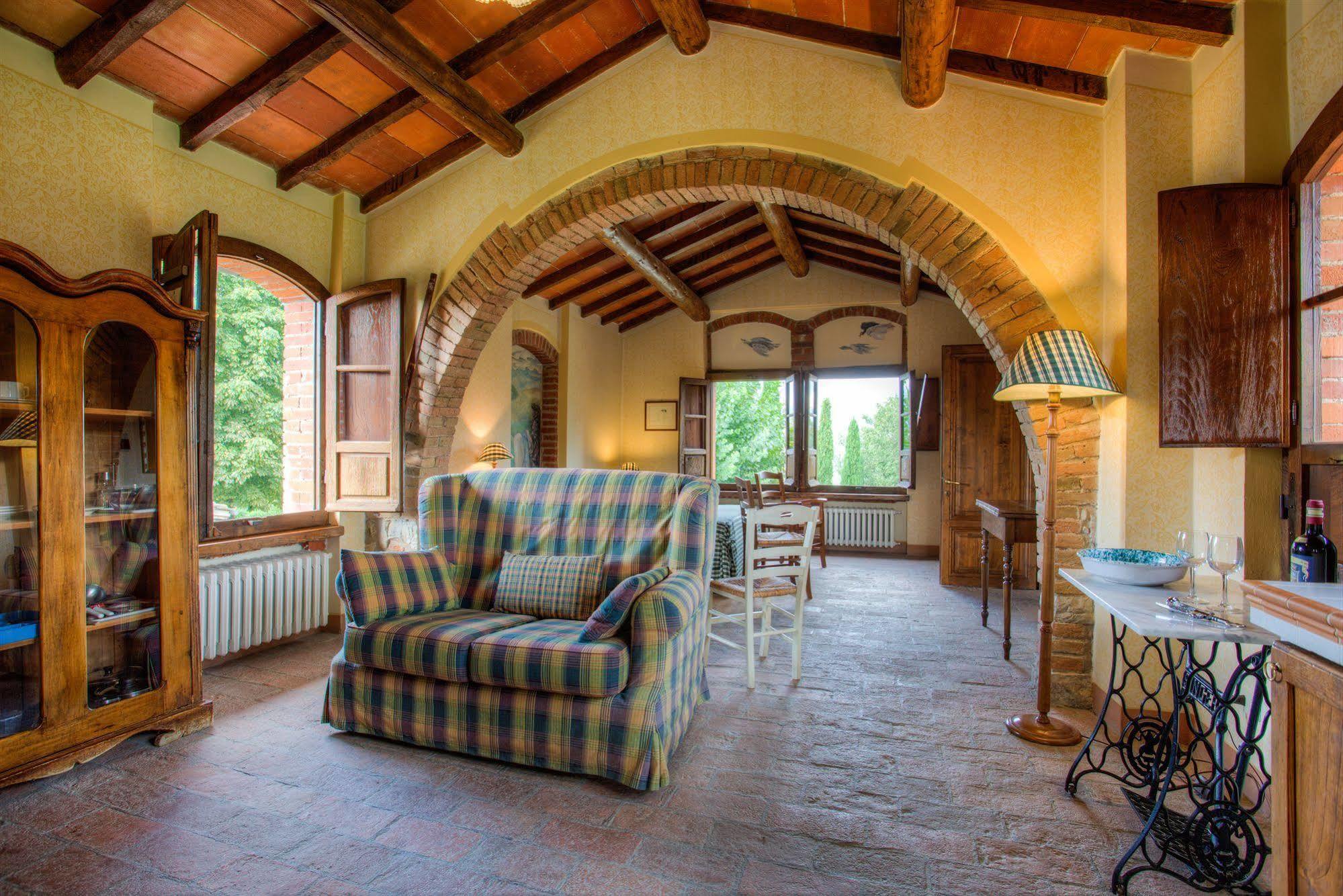 Borgo Corsignano Guest House Poppi Eksteriør bilde