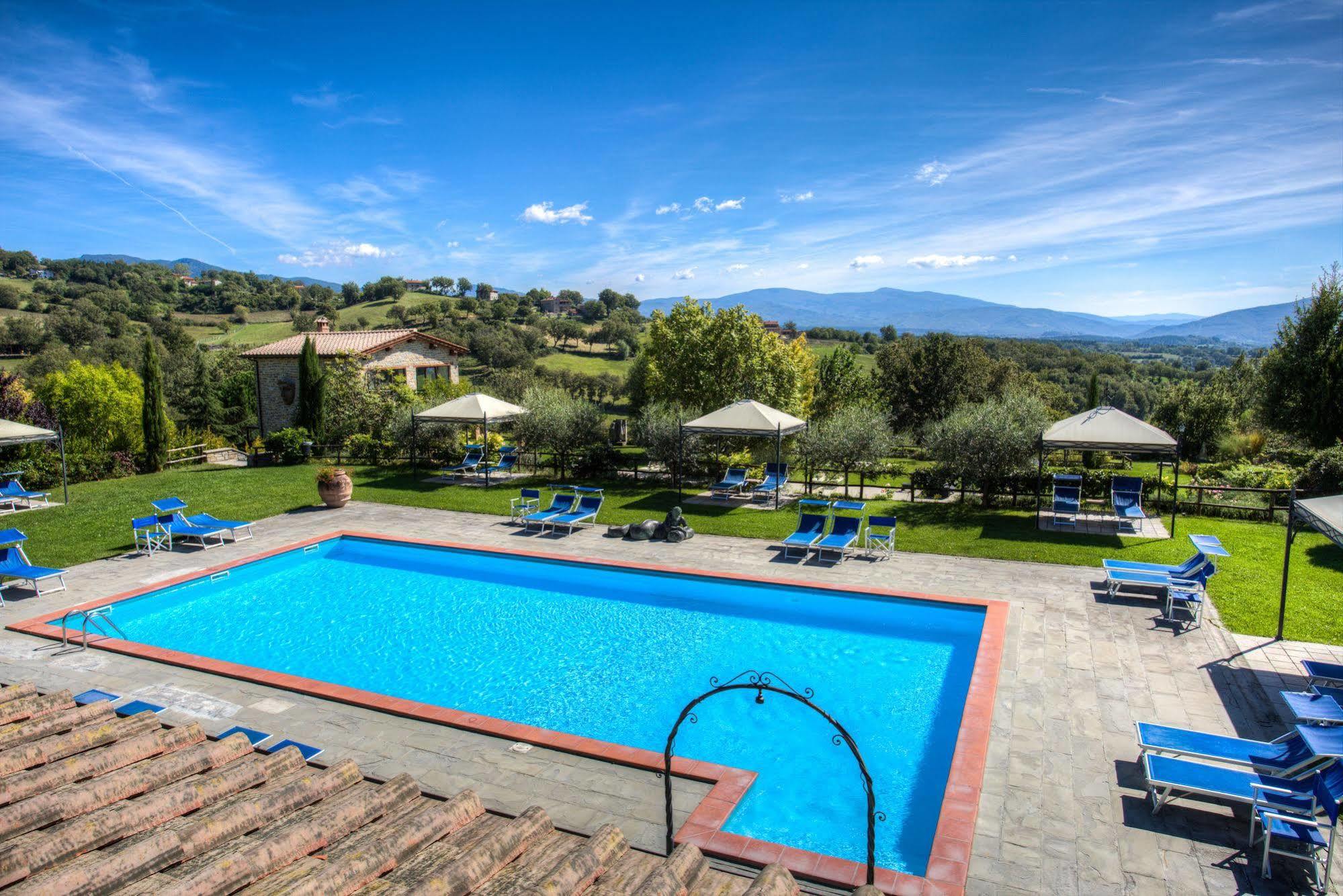Borgo Corsignano Guest House Poppi Eksteriør bilde